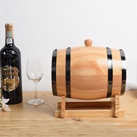 Tonneau de vin en bois de chêne de qualité supérieure tonneaux en bois naturel faits à la main pour la production de vignobles en gros du Vietnam
