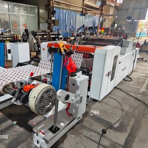 Petit pain LQHQH-900MM de papier de hamburger à la découpeuse de feuille avec le moteur et les composants de noyau de PLC - Product Image 2