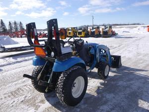 Tracteur à chenilles 4x4 30 CV LS MT232HE 2025 avec moteur, pompe et boîte de vitesses À VENDRE - Product Image 5