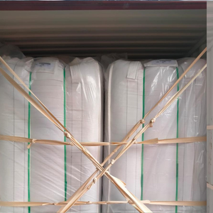 Flocons de bouteilles PET recyclés Matière première pour fibres régénérées PSF Produit en plastique écologique - Product Image 5