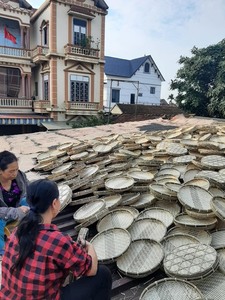 Bamboo Kitchen Products - Bamboo With <b>Mesh</b> Cover Fly Proof <b>Basket</b> Insect Proof Bamboo Woven Household Food Drying <b>Baskets</b> - Product Image 3