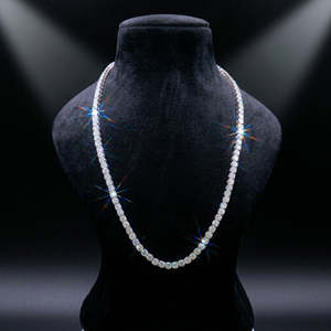 Collier tennis cubain superposé tendance en argent, serti à quatre griffes, coupe brillante classique, en acier inoxydable, bijoux raffinés pour - Product Image 1
