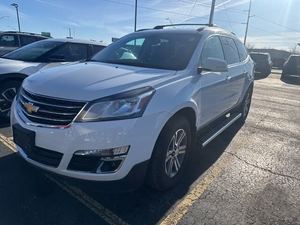SUV Crossover Traverse 2LT AWD 2017 USADO EN BUEN ESTADO, Transmisión Automática de 6 Velocidades, 281 HP, Motor V6 de 3.6L, Gasolina, Color Blanco - Product Image 4