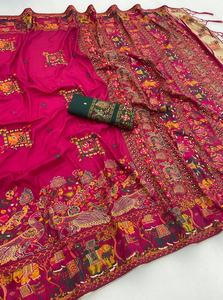 Sari de Seda Suave con Diseño Exclusivo y Blusa Elegante, Estilo Étnico Moderno, Última Tendencia India, Ropa de Fiesta Modesta para Mujer - Product Image 5