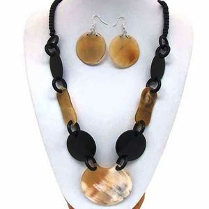 Collar de eslabones de cuerno con laca Collar de cuerno de búfalo natural Producto indio hecho a mano - Product Image 2