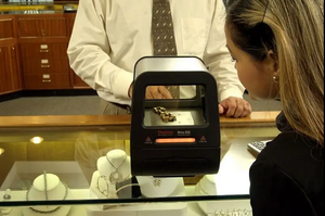 Analizador de Metales Preciosos Portátil de Alta Precisión ST Scientific Nitonn DXL para Oro, Plata y Platino - Product Image 5