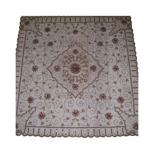 Mantel Elegante con Diseño Calado y Zig Zag, Mantel Bordado de Algodón Premium para Mesa de Comedor, Mesa de Centro y Decoración del Hogar - Product Image 1