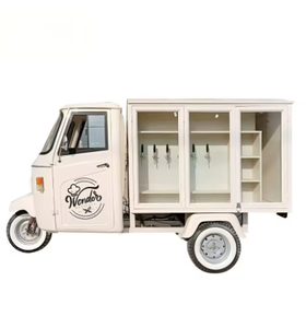 Un chariot alimentaire à trois roues de type « Tuk-Tuk », best-seller, adapté à la vente de bière et de café. - Product Image 3