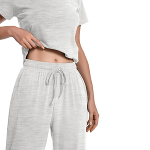 Chándales de jogging para mujer de alta calidad para verano Servicio OEM Conjunto de chándal de verano transpirable y cómodo para mujer - Product Image 4