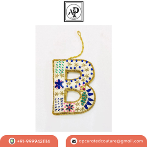 Anzuelos moldeados con forma de iraffe, casquillos hechos a mano - Product Image 2