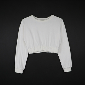 Haut court à capuche tendance pour femme – Collection Automne 2026 |   Sweat-shirt d'hiver basique sexy avec badge à paillettes |   Tissu en toile imprimé sur mesure - Product Image 6