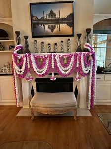 Toran de puerta de caléndula hecho a mano con borlas de rosa de tubo y campanas boda india Diwali Mandap Festival hogar y decoración de pared tamaño personalizado - Product Image 5