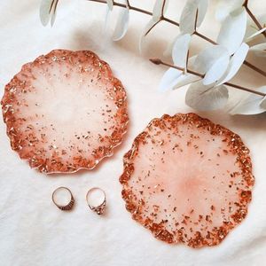 Ensemble de sous-verres en bois artistique avec flocons métalliques intégrés et tapis carrés modernes faits à la main à paillettes pour les cadeaux de Table de salon - Product Image 6