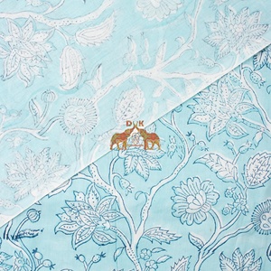 Tissu en coton 100% imprimé à la main avec motifs floraux ethniques, écologique et respirant, pour robes féminines - Product Image 6