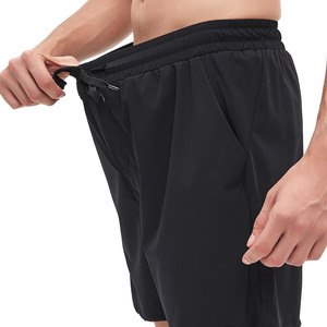 Pantalones cortos deportivos con estampado de logotipo personalizado para hombre, pantalones cortos de malla de verano de secado rápido para correr, pantalones cortos de playa, pantalones cortos de entrenamiento de compresión - Product Image 3
