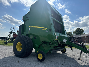 Achetez des presse-foins John Deere 560M pour balles rondes, matériel et équipement agricoles, en vente - Product Image 4