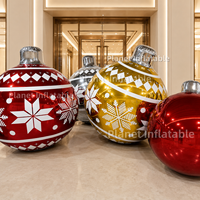 Boule de Noël gonflable géante en gros avec finition miroir pour la décoration commerciale des fêtes