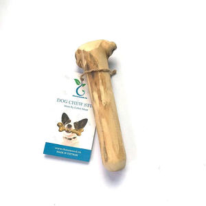 Juguetes naturales para masticar perros de madera de café, suministro al por mayor por un fabricante vietnamita de confianza - Product Image 5