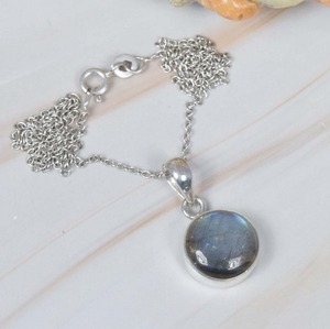 Colgante de cadena de piedras preciosas de Plata de Ley 925 labradorita con o sin cadena colgante de forma redonda regalo de joyería hecho a mano para niñas - Product Image 3