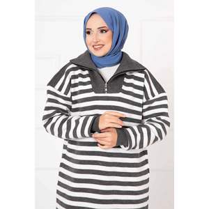 ชุดถักลายมีซิปสีเทา - Product Image 4