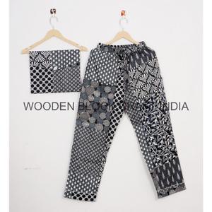 Juego Noche Diversión Conjuntos de pijama juguetón Cómodo Vintage Floral de punto Loungewear Favoritos para estilos de vacaciones casuales elegantes - Product Image 3