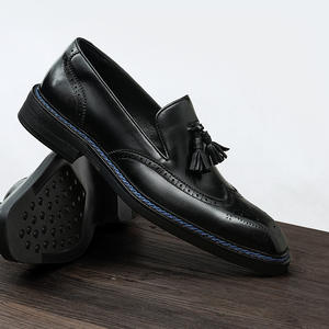 รองเท้าหนังกลับนิ่มแบบ Brogue ขอบเจาะรู พื้นรองเท้าน้ำหนักเบา รองเท้าลำลองสำหรับผู้ชาย รองเท้าแฟชั่น - Product Image 3