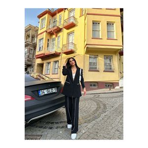 Set giacca Blazer da donna a due pezzi - Product Image 1