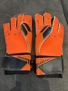 Guantes de Portero de Fútbol Profesionales Elite con Corte Negativo Ultra GTech Pro de Látex, Impermeables y Transpirables para Uso en Exteriores - Product Image 6