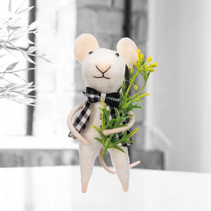 Colección Mágica de Vacaciones del Himalaya, Adorable Ratón de Fieltro de Lana, Adorno Colgante, Juguetes de Peluche con Estilo - Product Image 4