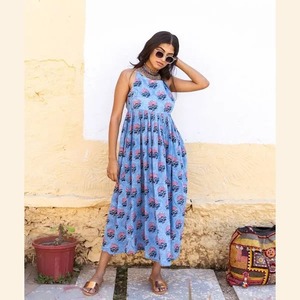 Main indienne bloc coton longue robe personnalisée mariée cadeau de mariage robe de lune de miel imprimé floral vêtements de plage dres en vente - Product Image 1