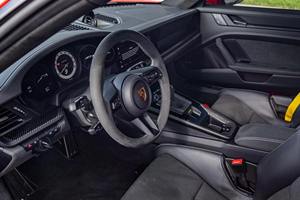 รถยนต์ปี 2024 911 GT3 AWD Coupe หุ้มหนัง ล้อแม็ก R18 ไมล์น้อย เกียร์อัตโนมัติ พวงมาลัยซ้าย สีเข้ม ใช้น้ำมันเบนซิน สภาพดี - Product Image 4