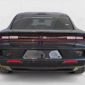 Sedán Eléctrico Usado 2025 con Tracción en las Cuatro Ruedas, Rendimiento Eléctrico, Autonomía NEDC de 601-700 km, Batería de 110 kWh, Aceleración Potente, Conducción Automática Suave - Product Image 5