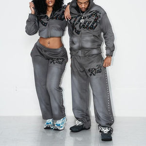 Venta al por mayor Streetwear Zip-Up Baggy Heavyweight Cotton Flared Acid Wash Custom Rhinestone Hombres Chándal Pantalones de chándal y Sudadera con capucha - Product Image 1