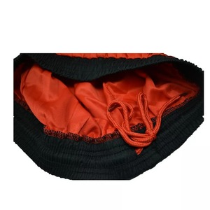 Short de basket-ball en maille classique personnalisé OEM pour hommes pantalon de performance sportive en polyester avec poches - Product Image 3