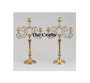 Pièce maîtresse de candélabre au design attrayant en aluminium couleur or candélabre pour accessoires de décoration de mariage - Product Image 3