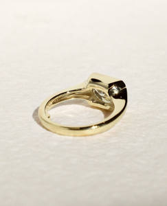 Moissanite diamante solitario chapado en oro anillo de lujo para unisex forma radiante VVS1 joyería de claridad - Product Image 2