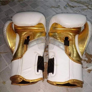 Guantes de boxeo tailandeses profesionales de alta calidad Logotipo personalizado Guantes DE LUCHA cómodos y de cuero - Product Image 5
