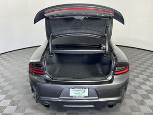 Sharp 2024 Dodge Charger SRT Hellcat Widebody RWD Usado con asientos de cuero Sistema de navegación Asientos con calefacción Arranque remoto Techo solar - Product Image 6