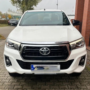 Control de crucero 2020 GCC ACC para Hilux usado R20 tamaño de neumático asientos de cuero ligero AWD Euro6 emisión automática dirección izquierda - Product Image 1