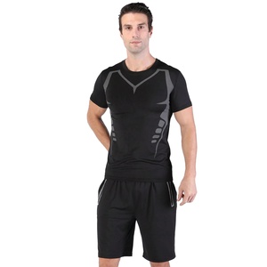 Ensemble de 2 t-shirts et shorts de compression légers et à séchage rapide pour hommes - Vêtements de sport respirants extensibles dans les quatre sens - Vente chaude - Product Image 4