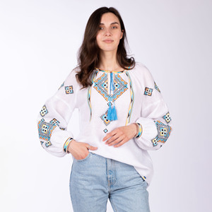 Robe de soirée élégante en lin pour femmes avec broderie manches longues bouffantes chemisier court décontracté de style ukrainien et africain pour adultes - Product Image 4