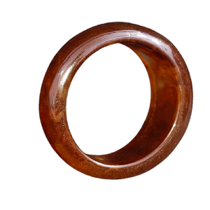 Bracelet en résine effet marbre jaune moutarde de luxe, avec un design géométrique unique et profilé, accessoire chic et moderne. - Product Image 6