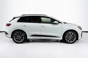 Audi Q4 Sportback E-TRON AWD Crew Cab Pickup 2023 - Product Image 2