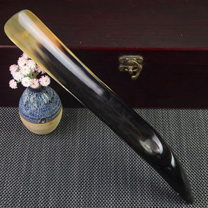 Chausse-pied en corne véritable durable et lisse pour hommes et femmes Chausse-pied en corne véritable de haute qualité pour chaussures en cuir Gliding facile - Product Image 1