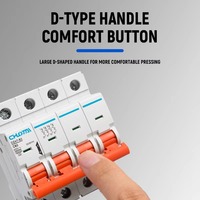 Interruptor Automático Miniatura (MCB) DZ47-63 4P Curva C, 16A/32A/63A, 6kA, 400V CA (Trifásico), Carcasa PA66 Ignífuga, Montaje en Riel DIN