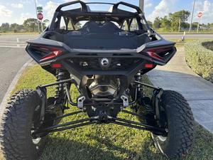 Maverick R Max X RS de Venta Rápida con Smart-Shox - Product Image 2