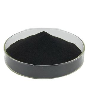 Engrais granulaire humique noir pour une aération améliorée du sol et une capacité de rétention d'eau accrue - Product Image 5