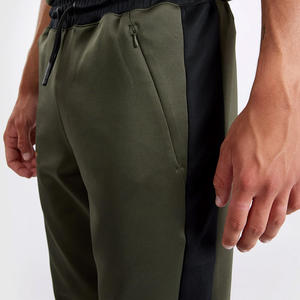 Pantalon de jogging pour hommes personnalisé Vêtements d'entraînement avec poches zippées sur le devant Marque de distributeur OEM - Product Image 3
