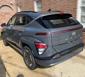 Hyundai Kona Limited 2024 Usado - Product Image 2