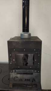 Estufa de Camping Diésel - Diseño de una Pieza, Capacidad para 3-5 Personas, Alternativa Duradera a la Fogata - Product Image 6